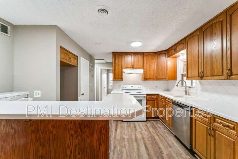 Welcome home to this large 3 bedroom, 1.5 bath property with plenty of space to spread out! 1st month's rent is FREE! property image