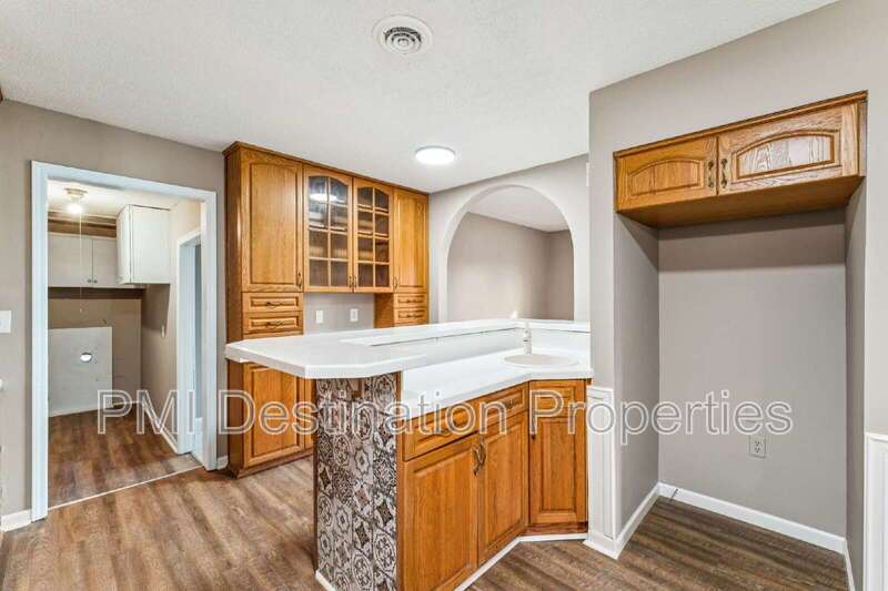 Welcome home to this large 3 bedroom, 1.5 bath property with plenty of space to spread out! 1st month's rent is FREE! property image