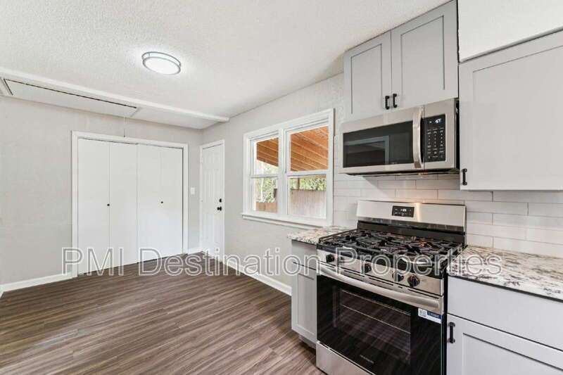 Cozy, Fully-Renovated Ranch Home in South Kansas City, Fully Updated, W/D and Fridge included!  1st month is FREE!!! property image