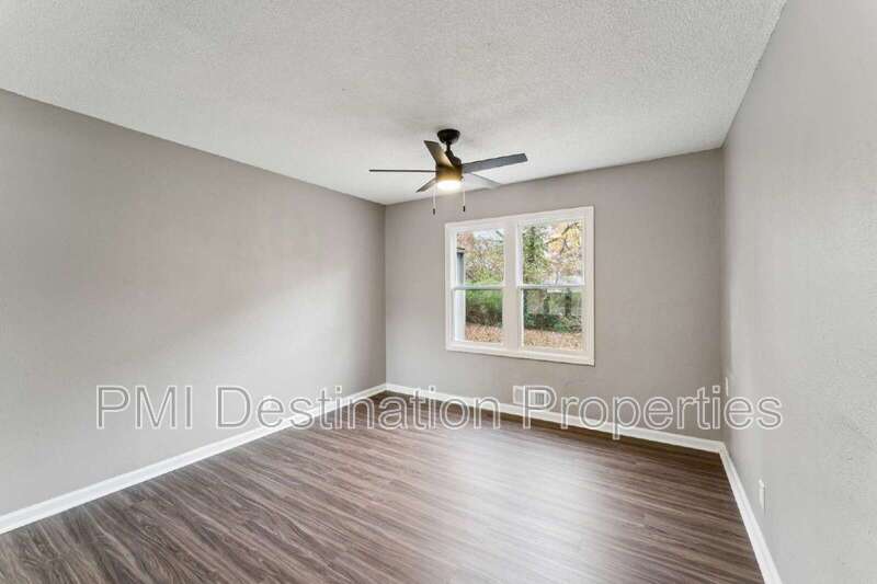 Cozy, Fully-Renovated Ranch Home in South Kansas City, Fully Updated, W/D and Fridge included!  1st month is FREE!!! property image