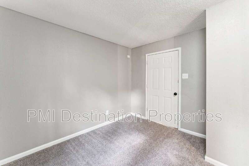 Cozy, Fully-Renovated Ranch Home in South Kansas City, Fully Updated, W/D and Fridge included!  1st month is FREE!!! property image