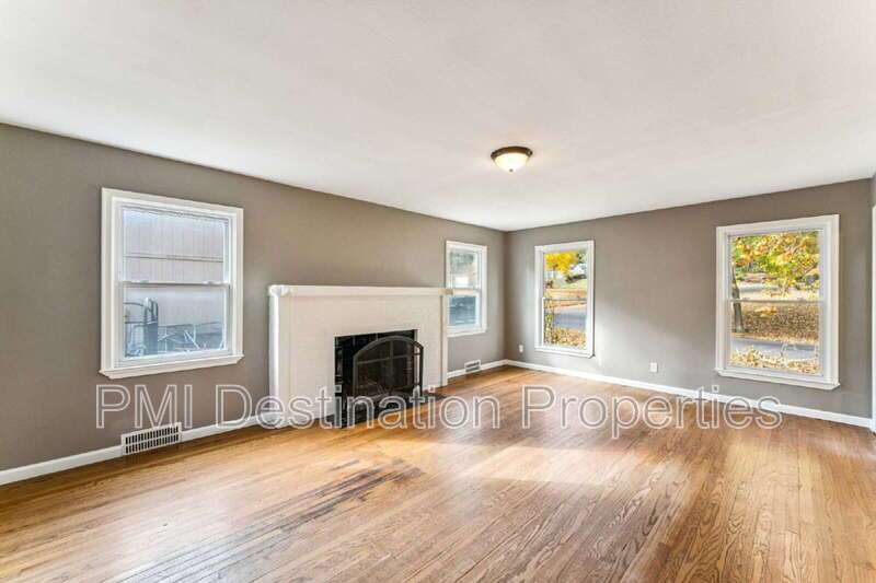 Welcome home to this spacious, fully renovated 3-bedroom, 2.5-bath beauty located in the highly sought-after Indian Village neighborhood.  1st month is FREE! property image