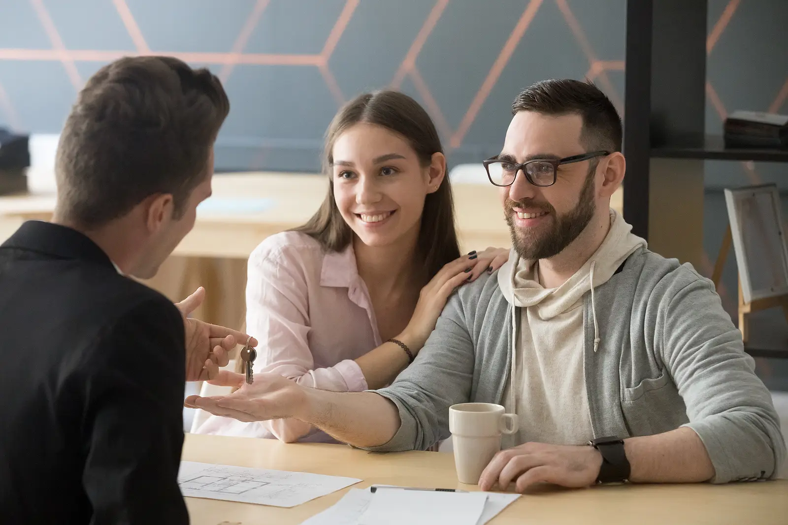 From Side Hustles to Solid Tenants: Rethinking Screening in Kansas City Rentals